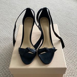 Alexandre Birman Clarita sandals, 100 mm.